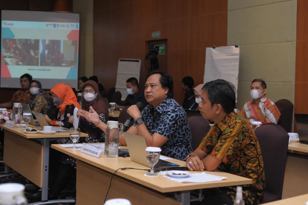 Training of Traniner SP4N-LAPOR!